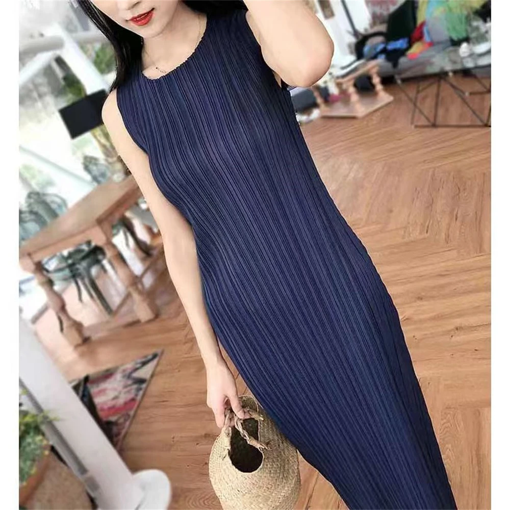 Pleated O-neck Trend Midi Dress Sleeveless Multi Color Vest Elegant Casual Basic Holiday Women\'s Clothing OL Lady 2024 Summer