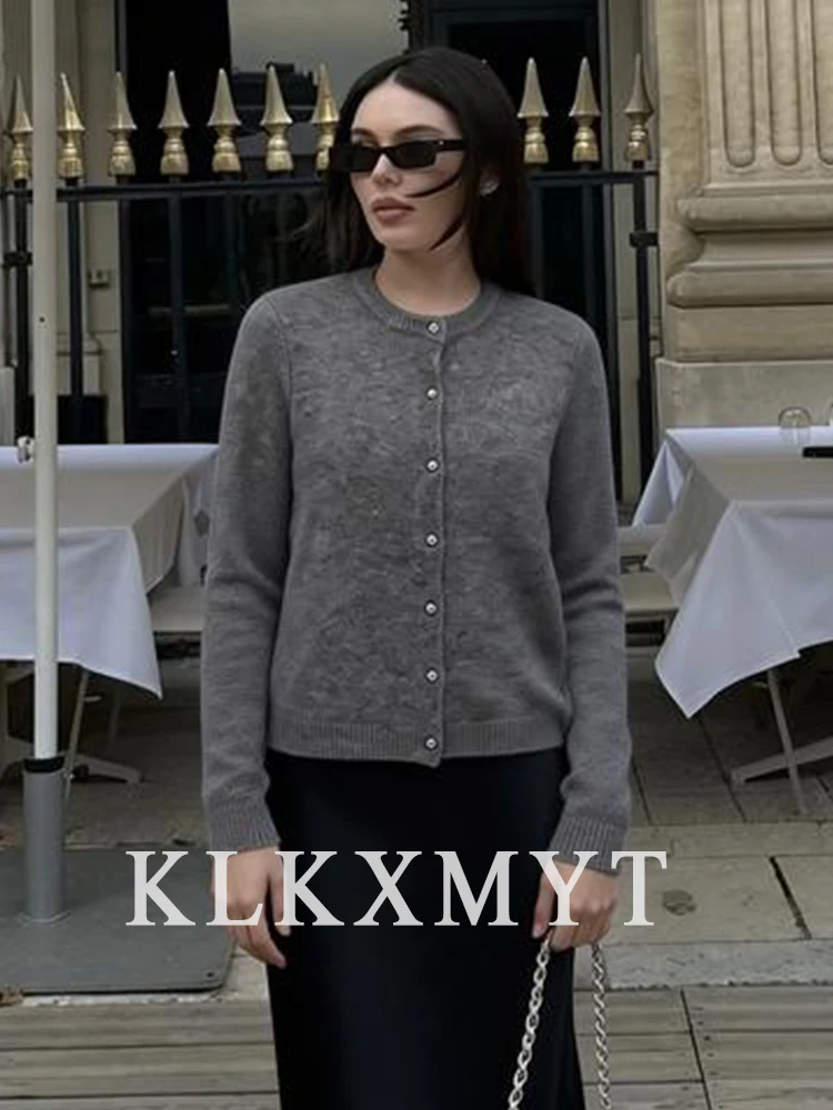 Women Knitted Cardigan 2025 Women Fashion Long Sleeve Metal Button Leisure Knitted Cardigan Women Hight Street Elegant Top