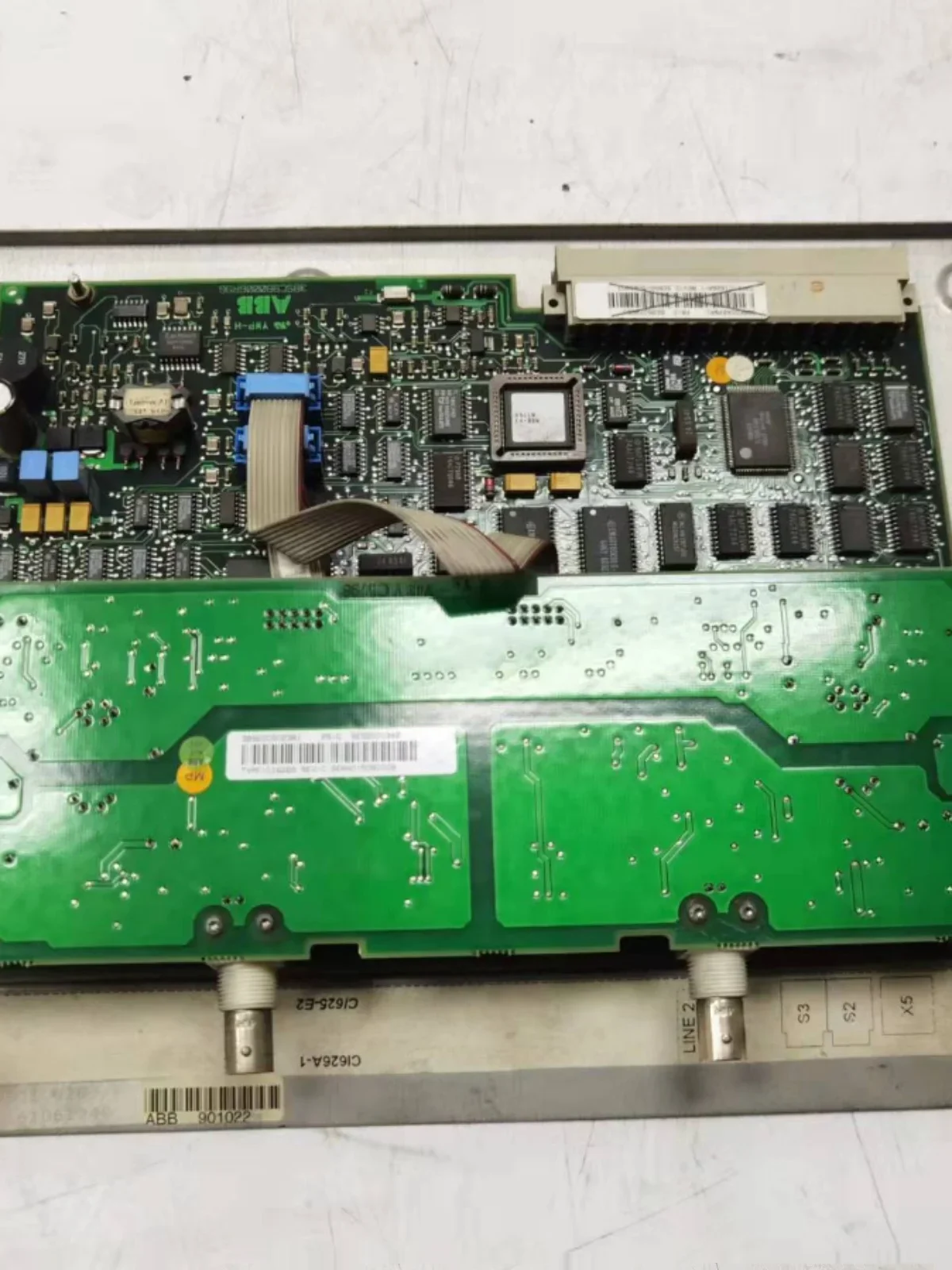 

Плата управления ABB CI626A, оригинальная точечная сделка 3BSE005023R1