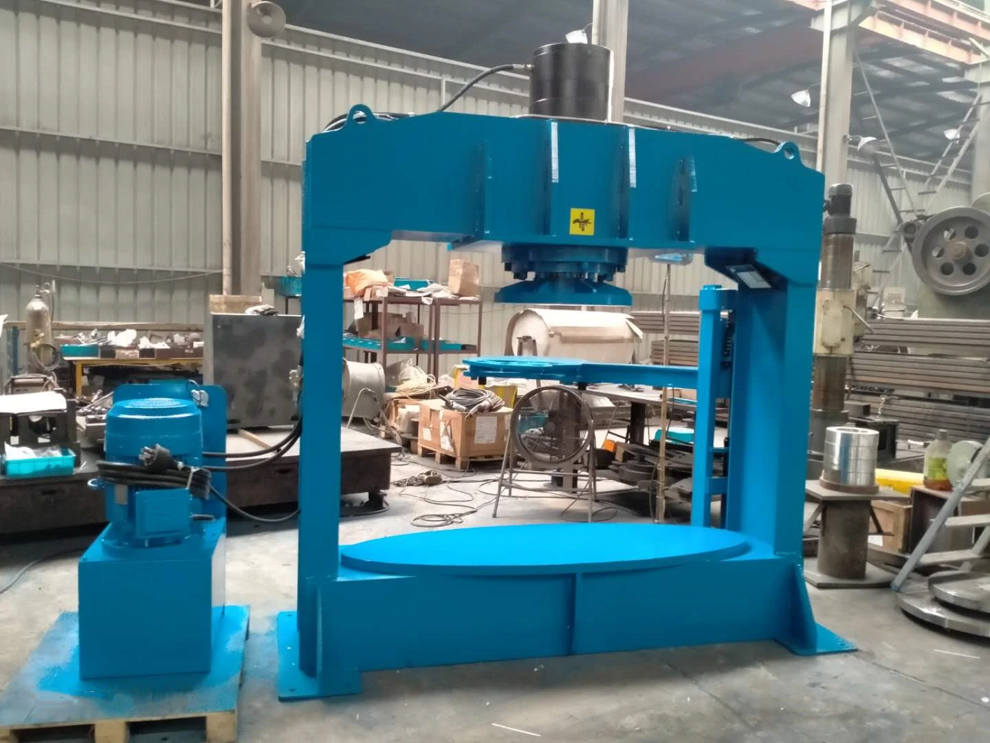 Weliftirich high quality 80ton 120ton 160ton 200ton hydraulic solid tyre press tire press