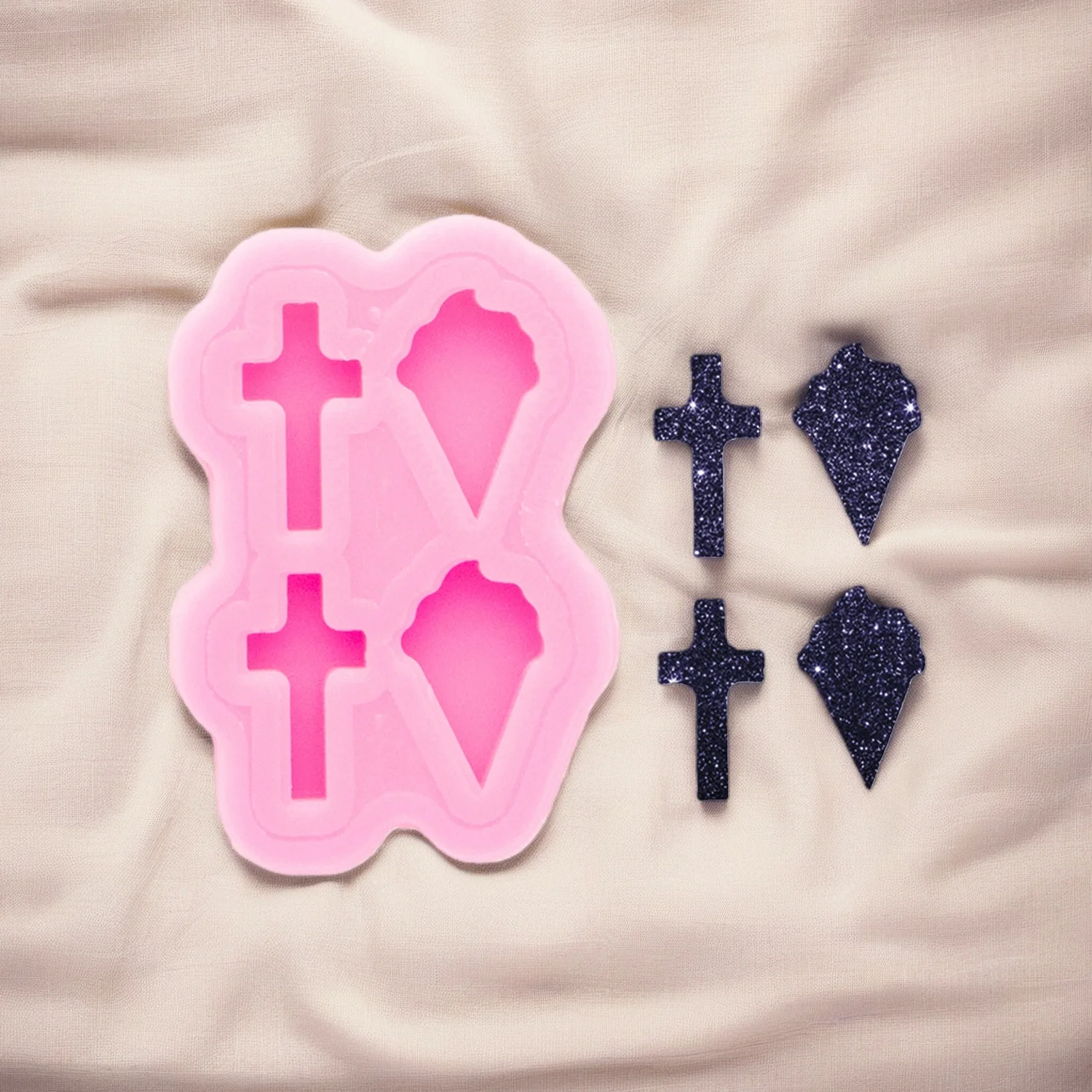 Mini heart and diamond shape Silicone Stud Earring Mold Made of Epoxy Resin Silicone Jewelry Making DIY Craft