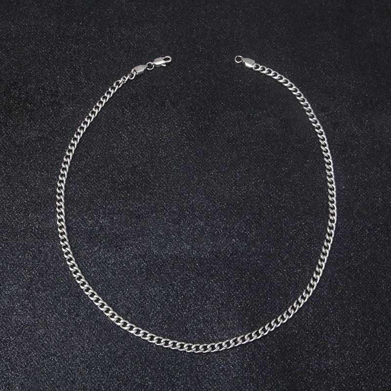 Stainless steel new punk hip hop simple everything single button round ground Cuban necklace men's and women's collarbone chain