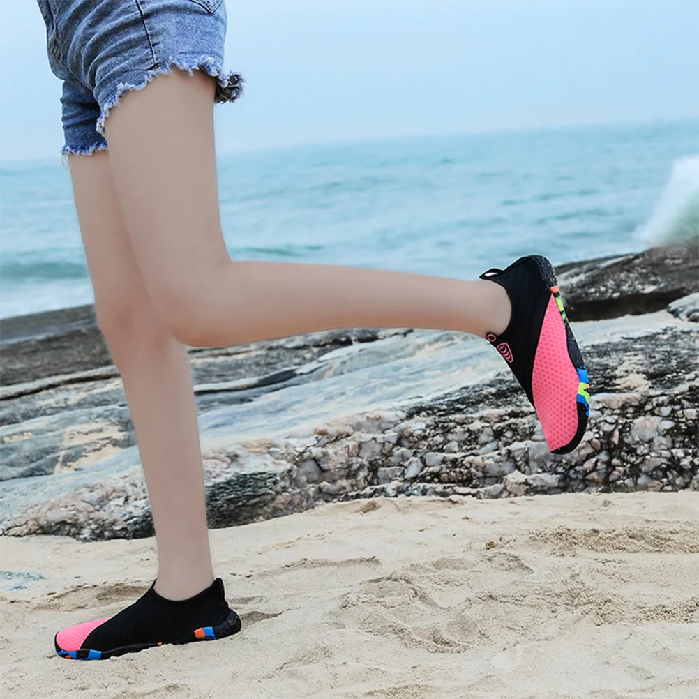 1Pair Breathable Non-Slip Snorkeling Shoes Water Shoes for Beach Outdoor Swimming Surf Diving Wading Sailing Pool Kayak Boating