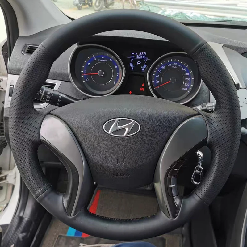 Car Steering Wheel Cover for Hyundai Elantra 2011-2016 Avante i30 2012-2015 2016 Diy Hand-sewn Sewing Genuine Leather Braid