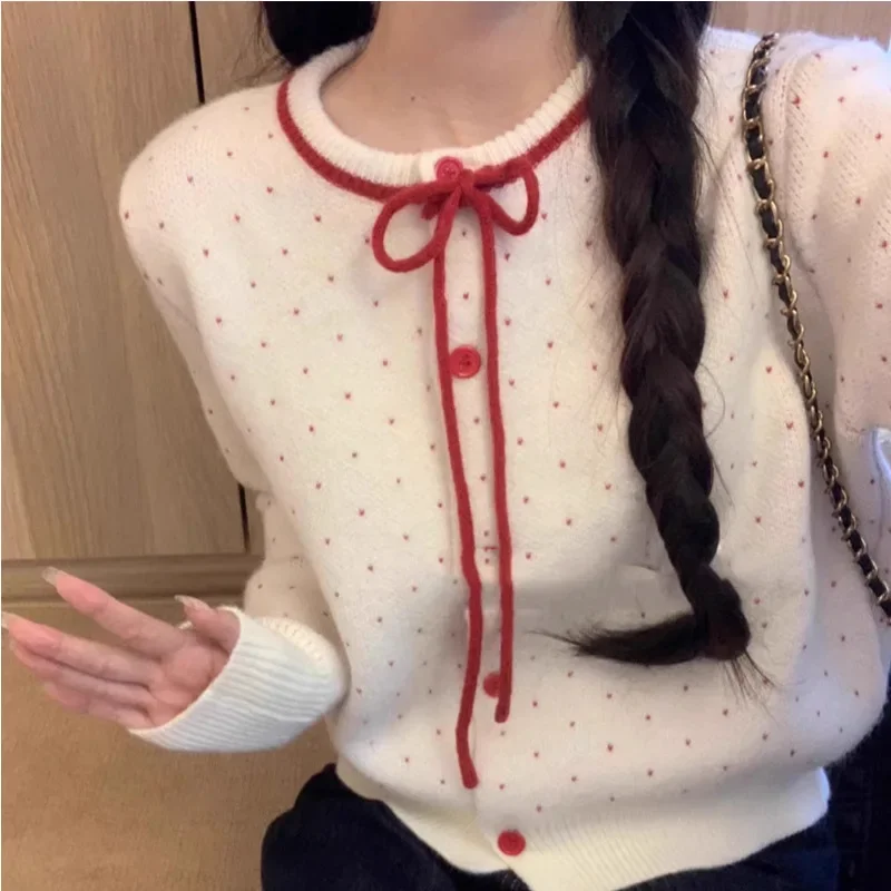 Frauen Frühling Herbst Neue Schmetterling Knoten Pullover Modische Top Französisch Polka Dot rundhals Strickjacke Kurzen Stil