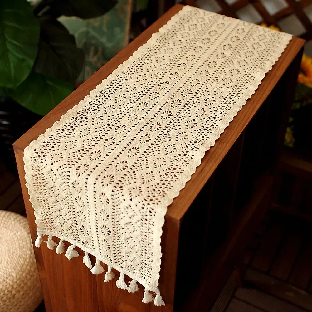 Modern Simple Hollow Table Runner Beige Exquisite Handmade Cotton Table Cover for Wedding Hotel Dinner Party Decor Art Cloth