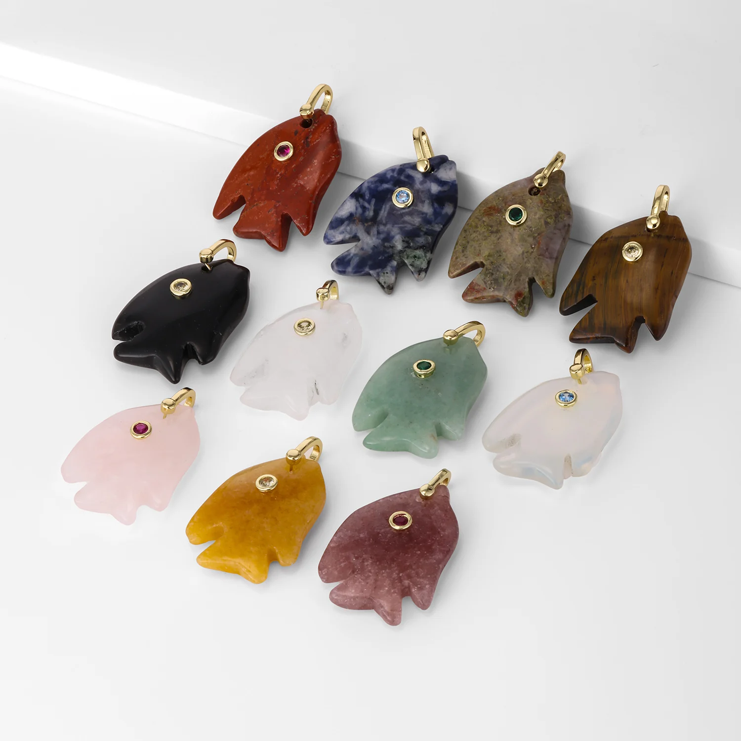 Beauty 11 Colors Clownfish/Fish Shaped Stone Pendant Copper Necklace Jewelry Accessories Campus Party For Women Birthday Gifts