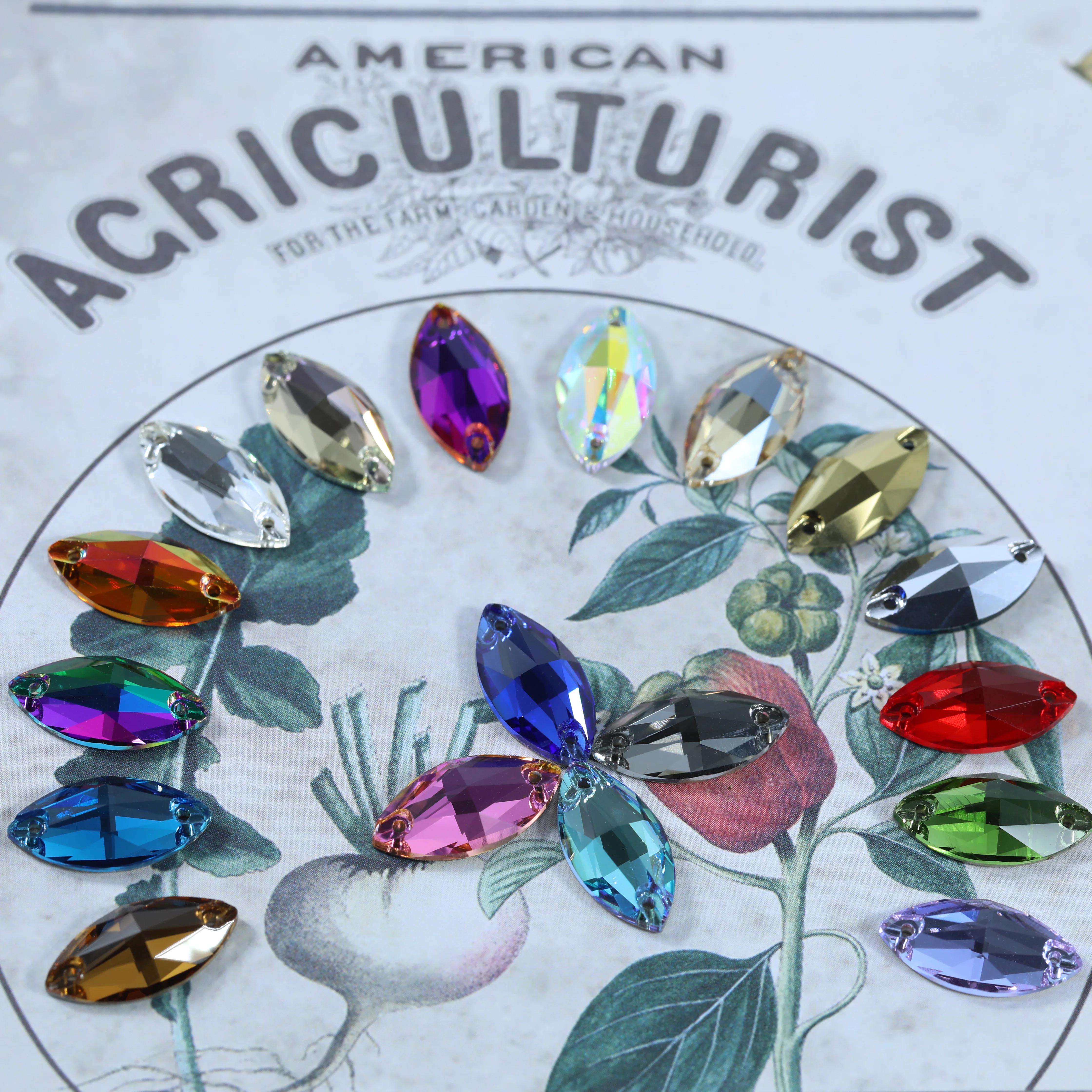 Funkelnde Marquise-Krallen-Strasssteine aus Premium-Glas-Kristall in Normalfarbe, Navette-Aufnähsteine für DIY-Taschen, Schuhe, Kleidung, Handyhüllen – Detail 5