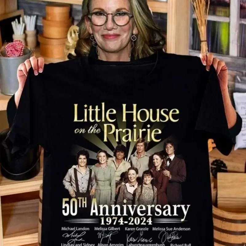 50 aniversario 1974 2024 casita en la pradera negro hombres mujeres camiseta
