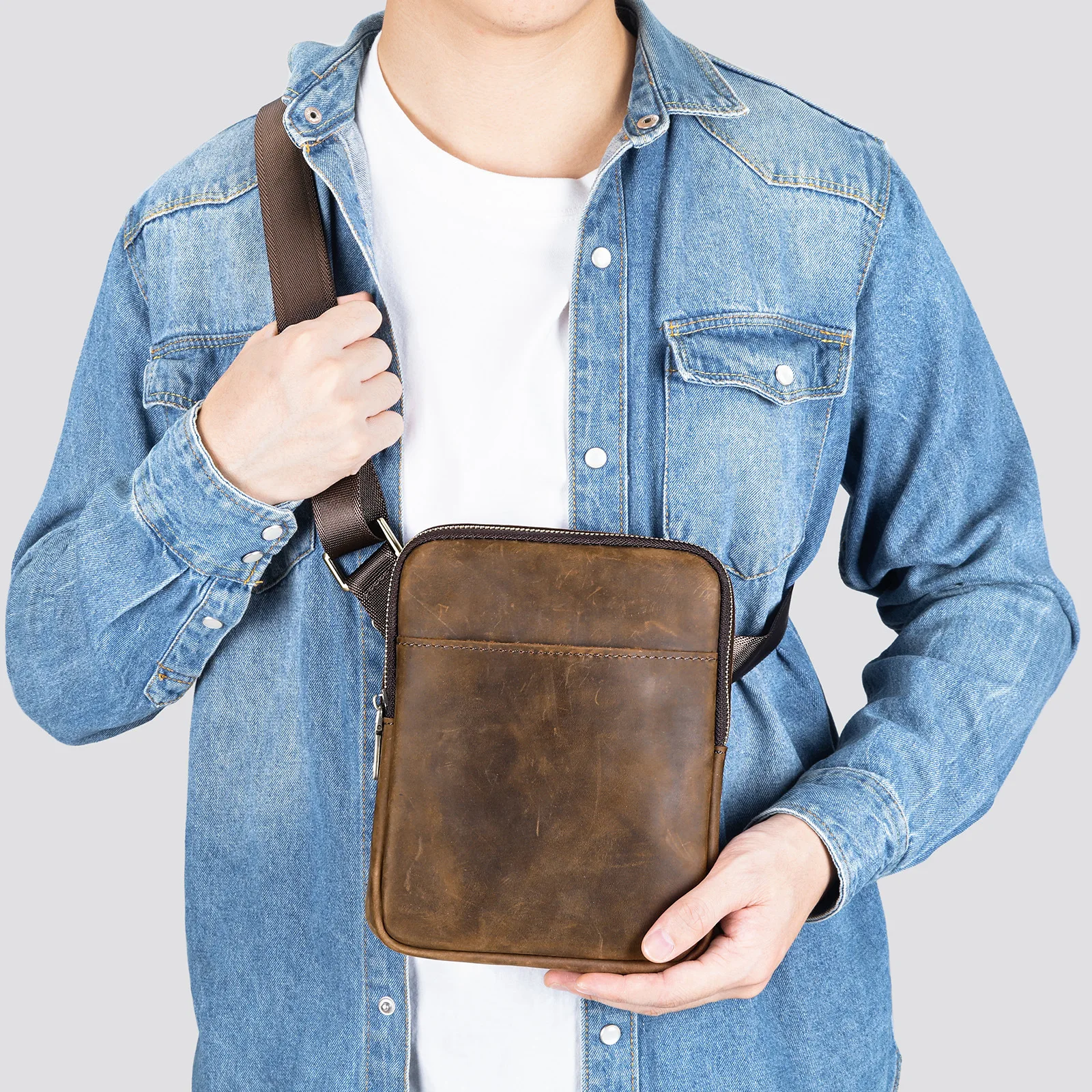 Stylish Men's Shoulder Bag, Head Layer Leather Casual Business Messenger Bag