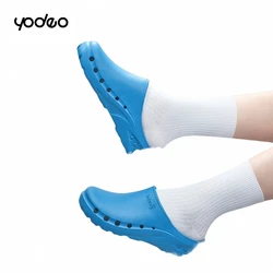Hospital operating room medical staff slippers anti slip, anti needle puncture perforated shoes  Laboratory soft soled slippers