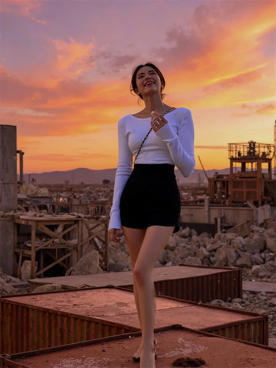 กางเกงขาสั้นเอวสูงทรงหลวม ดีไซน์หรูหรา เสื้อผ้าผู้หญิงสำหรับฤดูร้อน ลายปะติดสไตล์ Boyfriend เหมาะสำหรับใส่ไปเที่ยวทะเล วันหยุด ดูอ่อนเยาว์ ทันสมัย