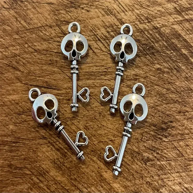 20pcs 26x9mm Skull Heart Key Charms Antique Silver Color For DIY Jewelry Making Zinc Alloy Charms Jewelry Findings