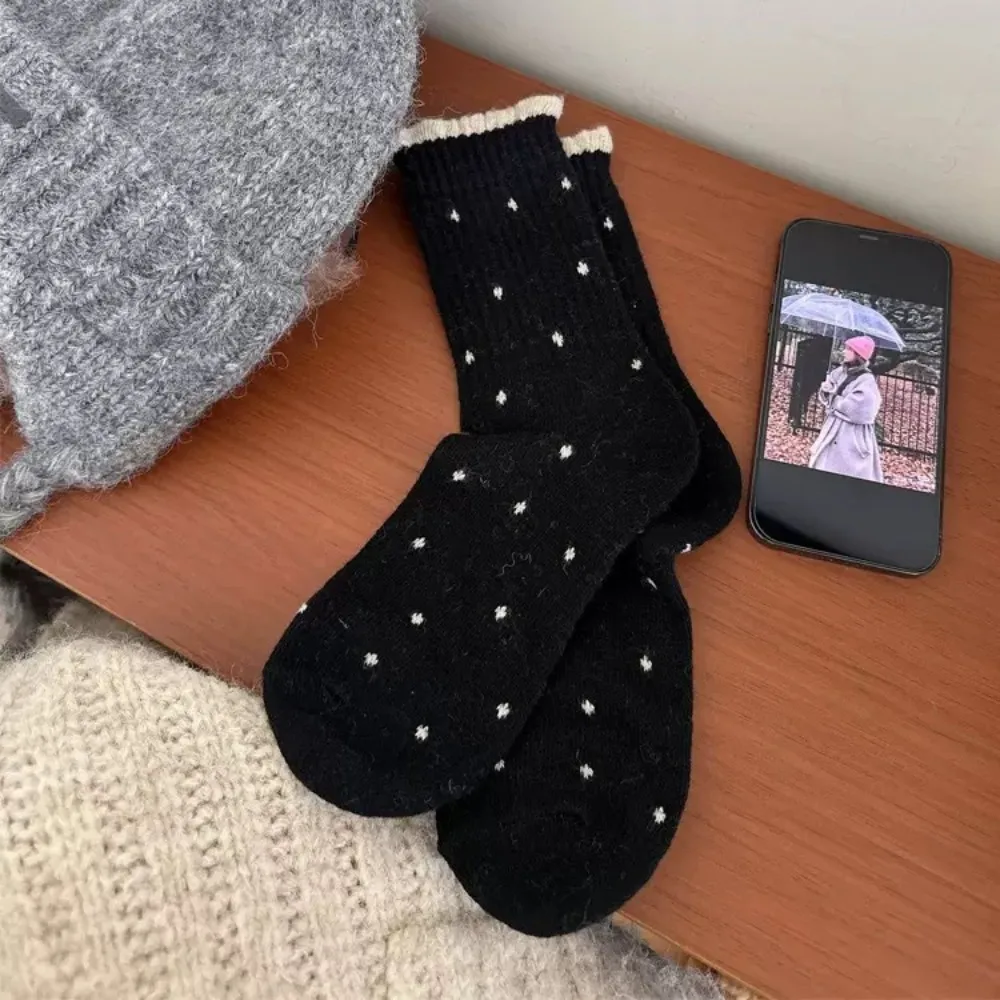 

Fashion Thick Wave Point Socks Versatile Long Tube Socks Warm Mid Tube Socks Fall Winter