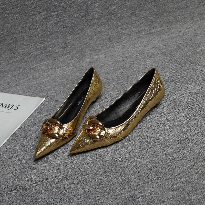 Pointed small heels, elegant work shoes, fashionable and versatile spring and summer, shallow chain single shoes for women