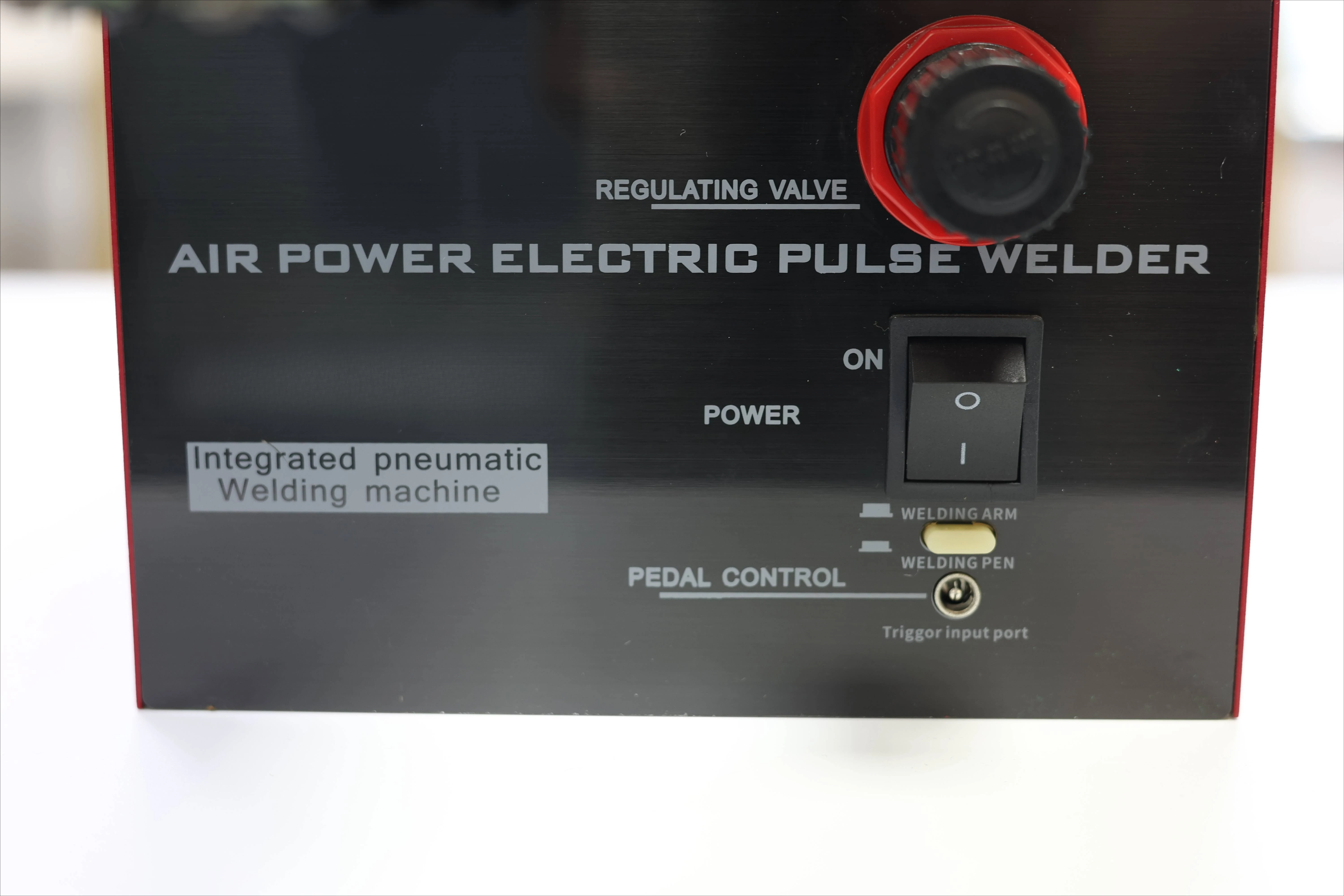 SUNKKO A300+ Pneumatyczna Zgrzewarka Punktowa 220V Maszyna do Zgrzewania Akumulatorów Silnikowych Przemysłowa Nowa Używana Dostępna