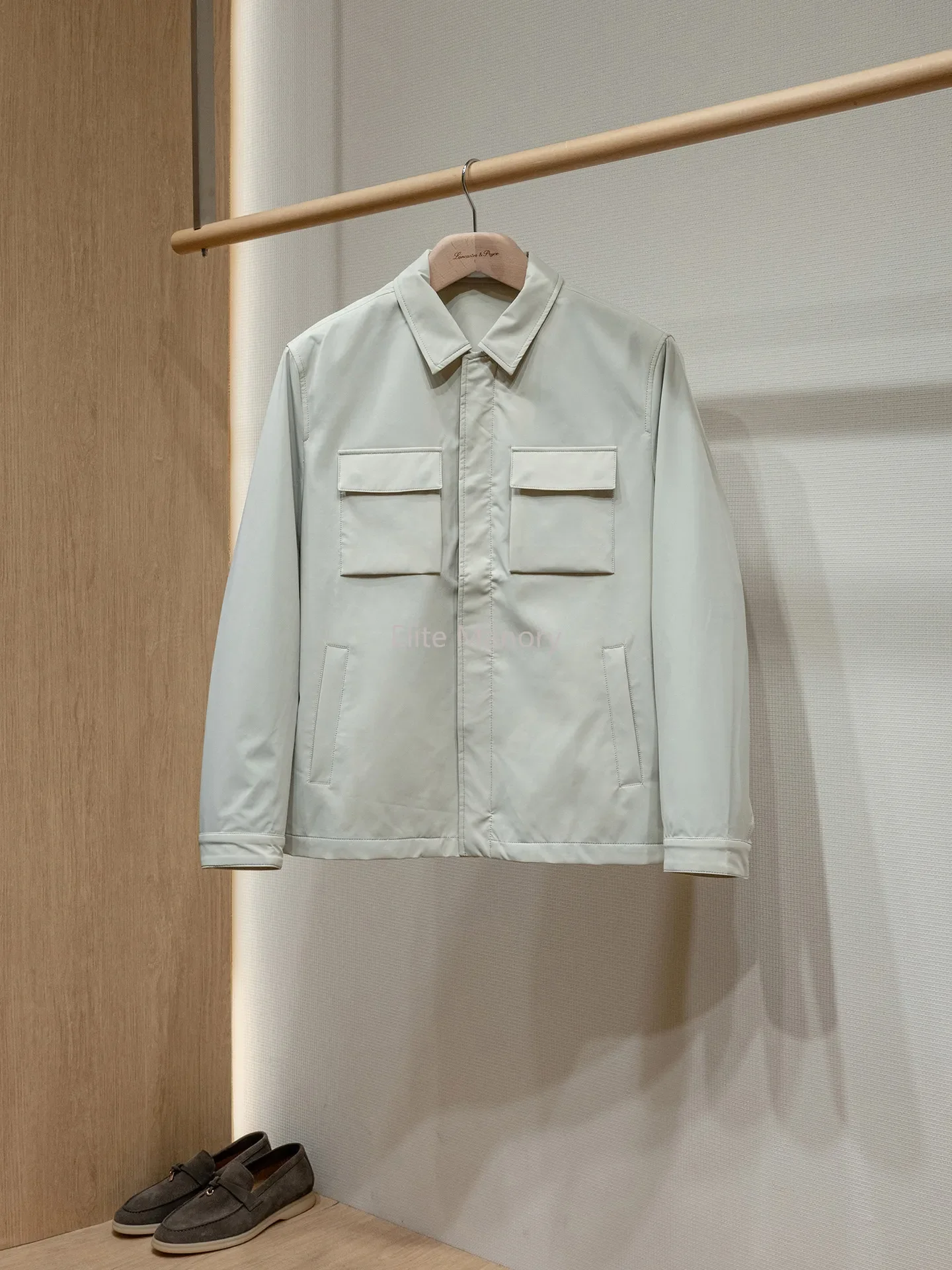 Three-proof outdoor fabric, inner wool blend, pocket lapel jacket