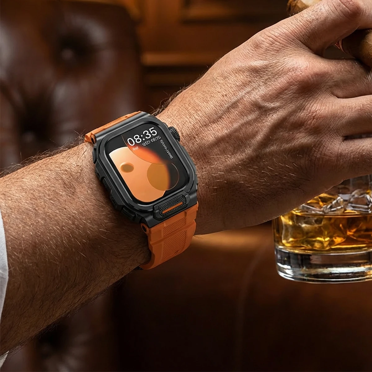 حزام سيليكون + غطاء من سبائك ا - مراجعة Rugged Sport Strap وسعره
