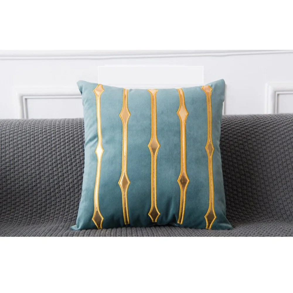 CIFBUY Luxurious Golden Bronzing Thick Velvet Cushion Cover Decorative Throw Pillow Case for Home New Year Gifts