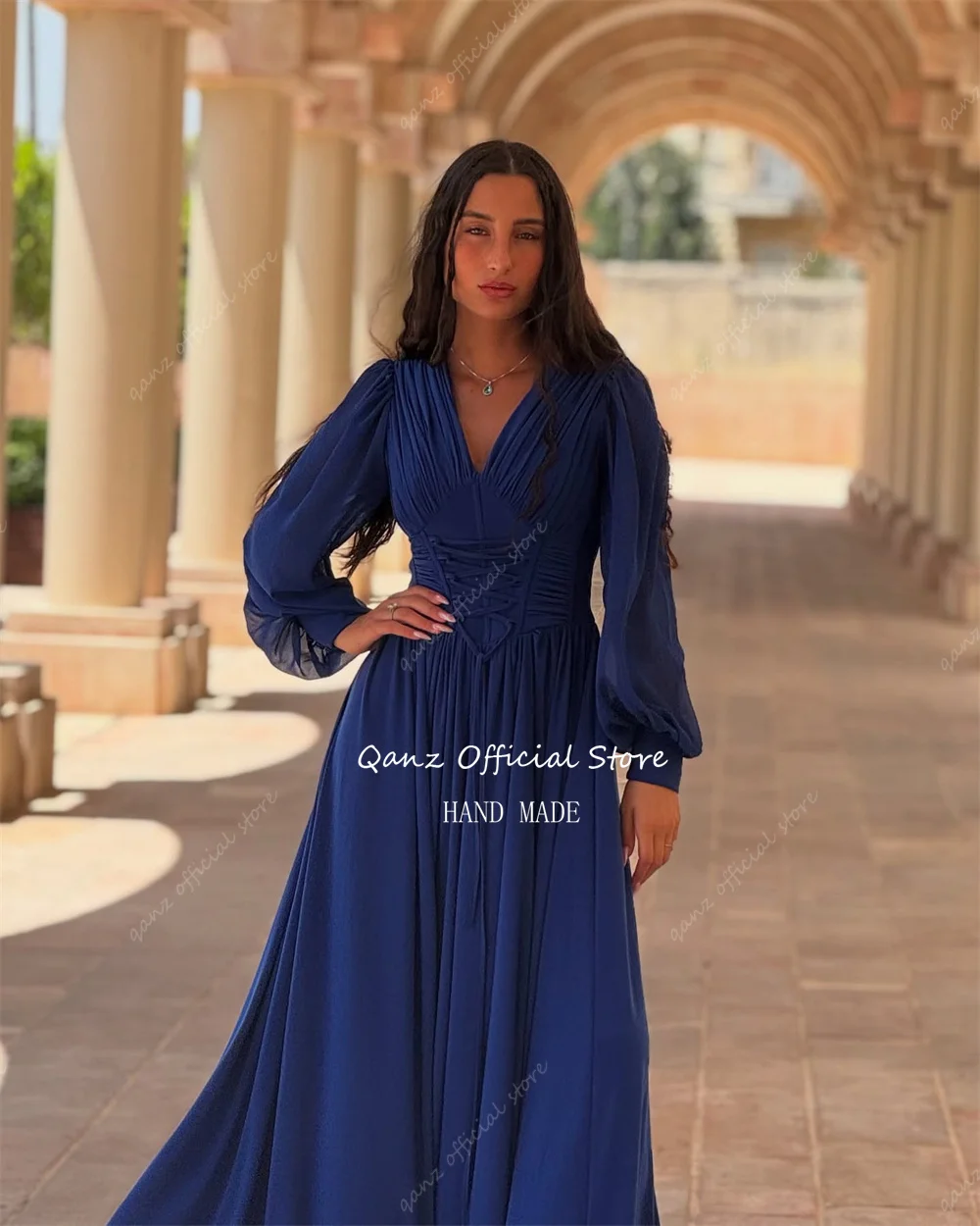 فستان Qanz باللون الأزرق الملكي من الشيفون للحفلات الراقصة بأكمام طويلة منتفخة فستان سهرة رسمي للنساء بفتحة عالية رداء دعوة Mariage دبي مخصص #3