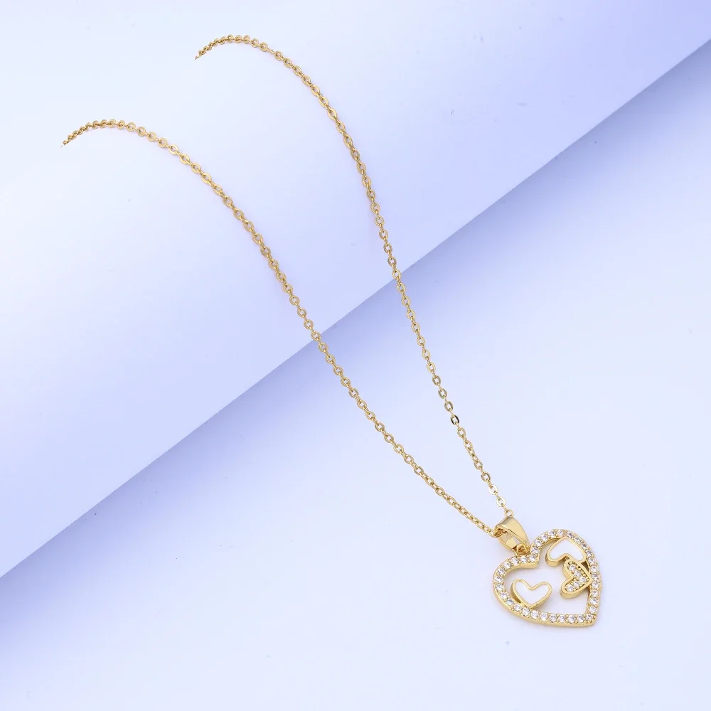 Collana con ciondolo a forma di cuore |   Gioielli in stile giapponese e coreano |   Resistente catena di clavicola in oro |   Decorazione versatile per le donne