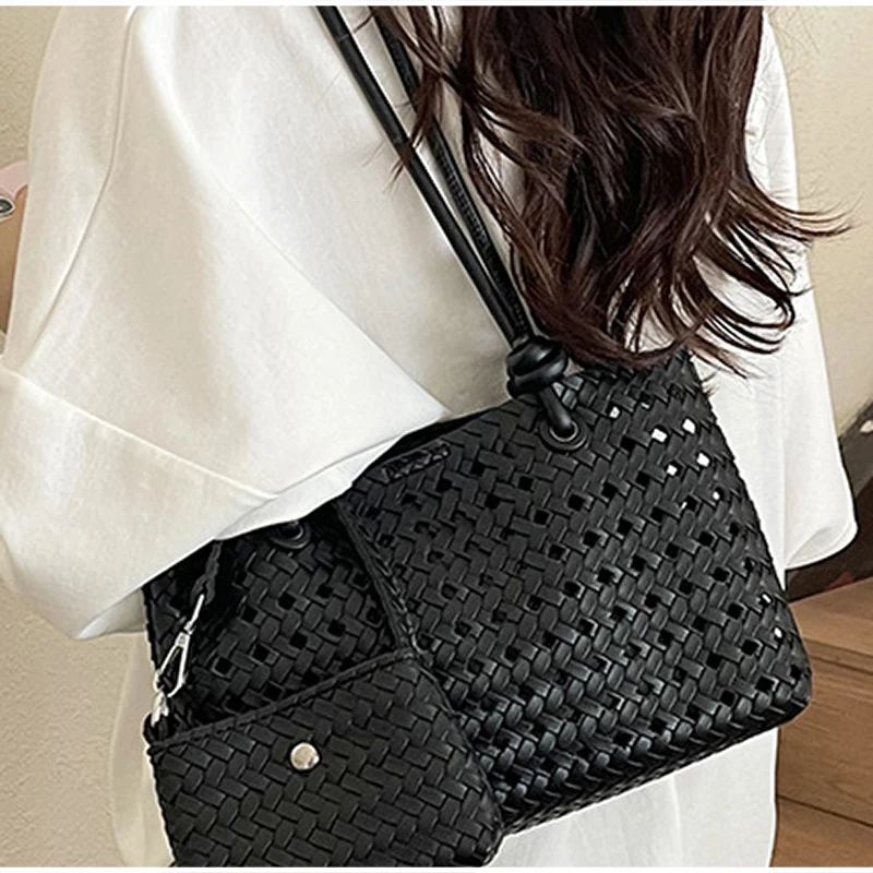 Taschenset, ausgehöhlte gewebte Schultertasche mit passender Geldbörse, lässige Damen-Sommerhandtasche mit Tragegriff, vielseitige weiche Tasche für den Arbeitsweg – Detail 17