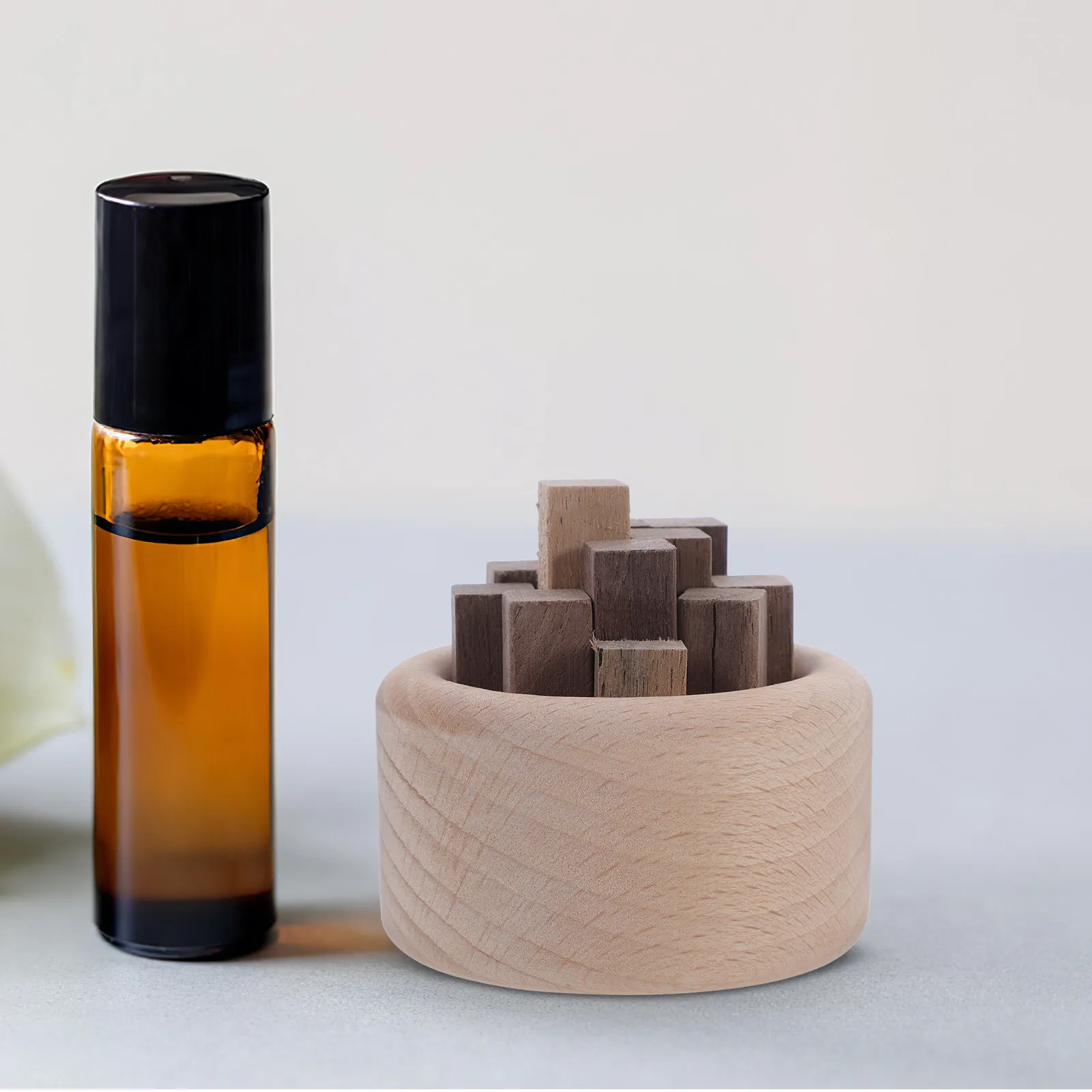 1Set Wooden Aroma Diffuser with Exquisite Woodpile Design Desktop Essential Oil Diffuser for Living Room Study Bathroom Hotel