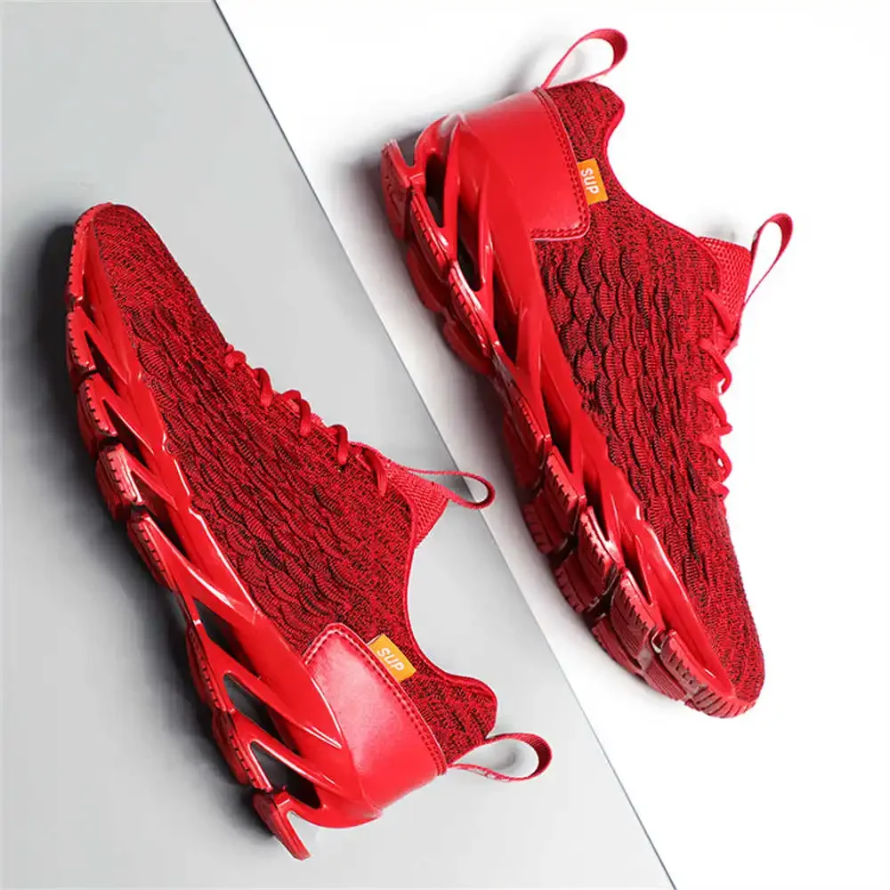أحذية رياضية خفيفة ذات لونين ماركة فاخرة فلكنيز للجري للرجال أحذية كرة السلة للشباب أحذية رياضية من Luxo Designer News Loufers