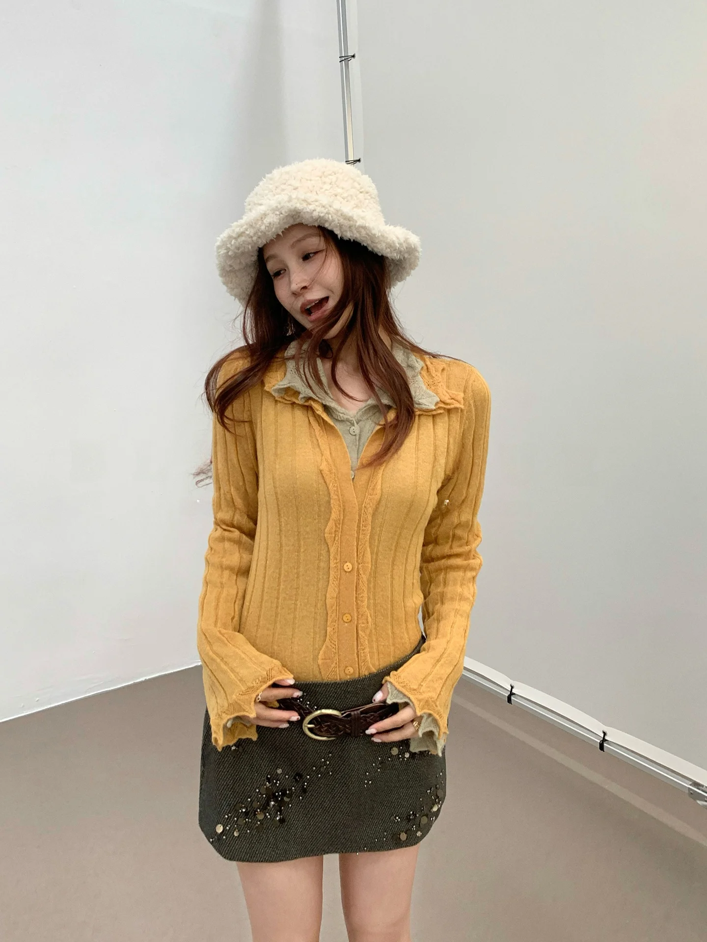 

Bluetique mat Korean Sle Earlet Knitted Open Cardigan Long Sve Women's Faion Autumn Season Nylon Blend Polyeste...