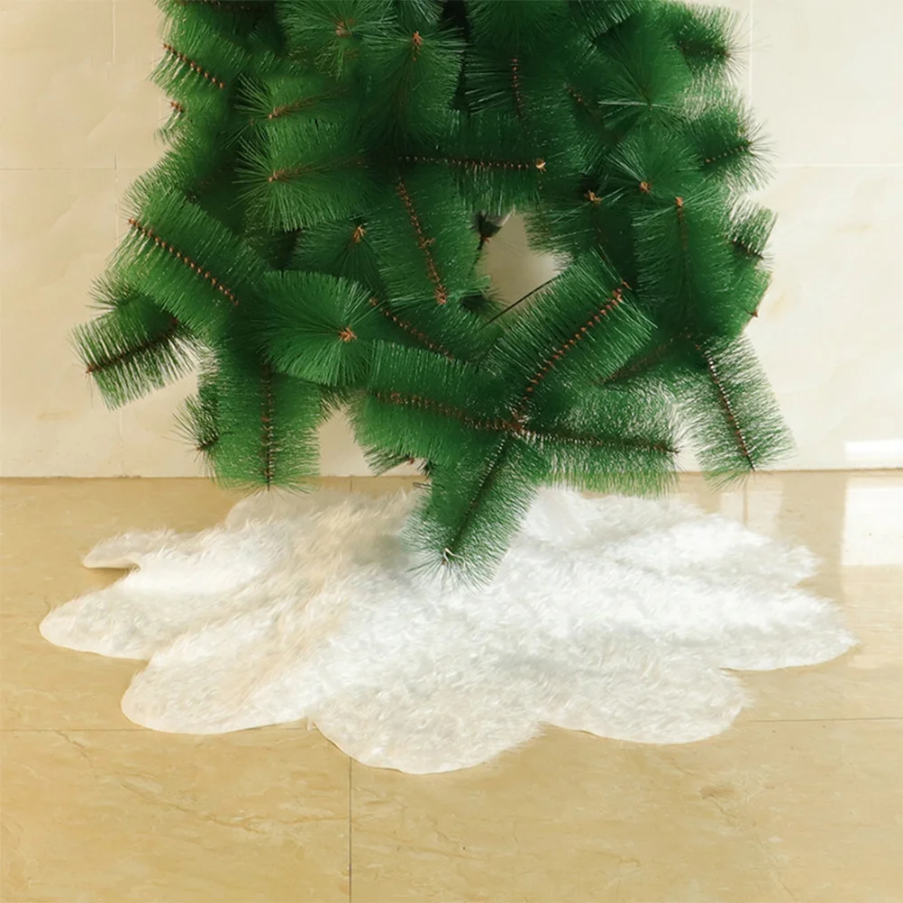 

78CM Christmas Tree Skirt Floral Shape White Artificial Wool Christmas Tree Base Decoration Apron Wrap