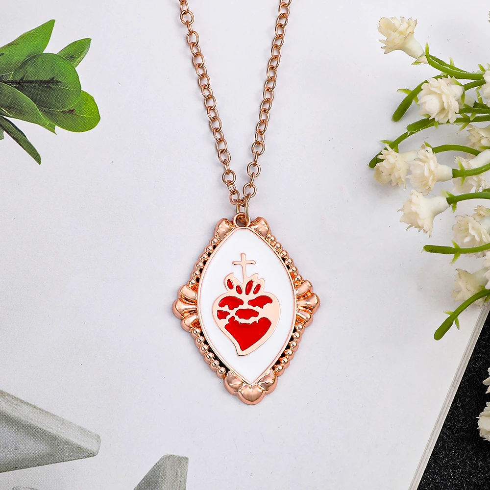 retro Heart of Sacred Pendant Necklace Rose Gold Enamel personalized religious style collarbone chain accessory Gift for Women