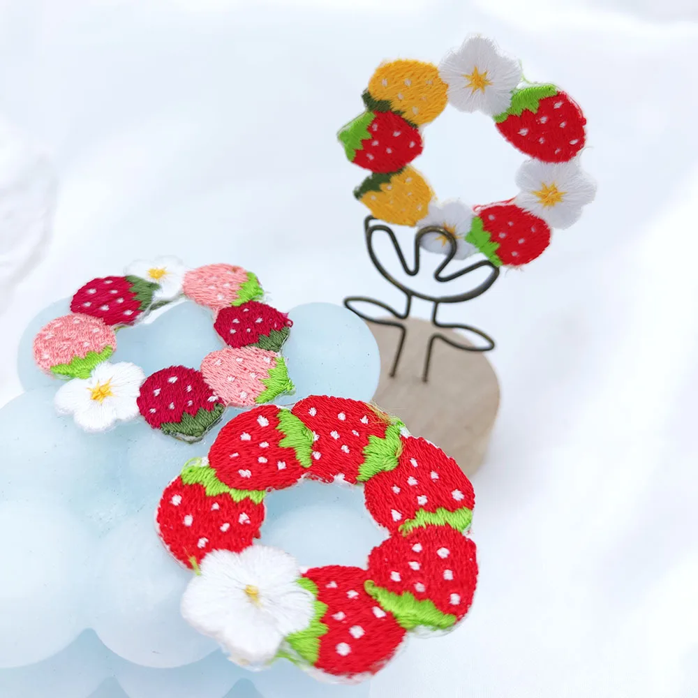 Strawberry Flower Donut Embroidered Patches For Clothing Kids  Iron-on Transfers For Shirt Scratch Patch Sewing Applique