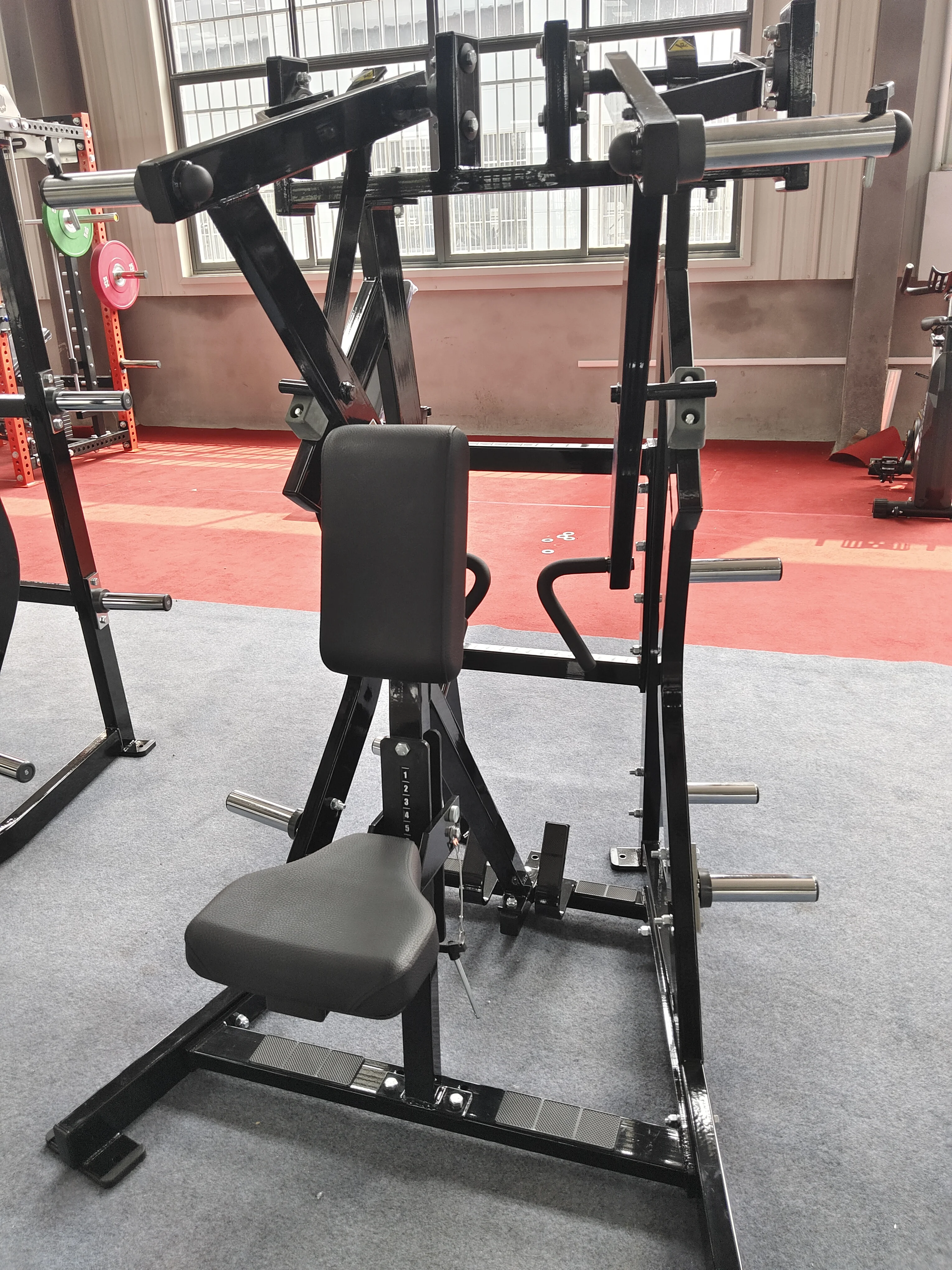 High Quality 3.0 Thickness Steel Plate Loaded Body Strength Gym Fitness Iso-Lateral Horizontal Chest Press Machine