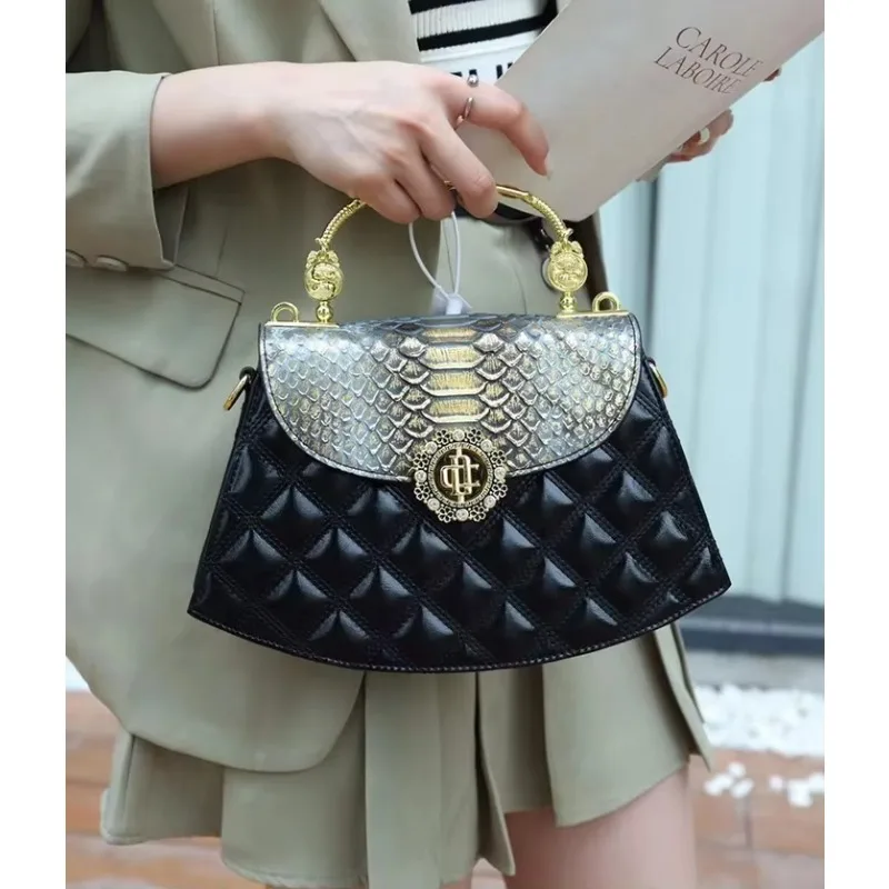 Diamond Shaped Dumpling Bag  Small Capacity Hand-held Crossbody Mobile Phone Bag Shaped Women's Bag