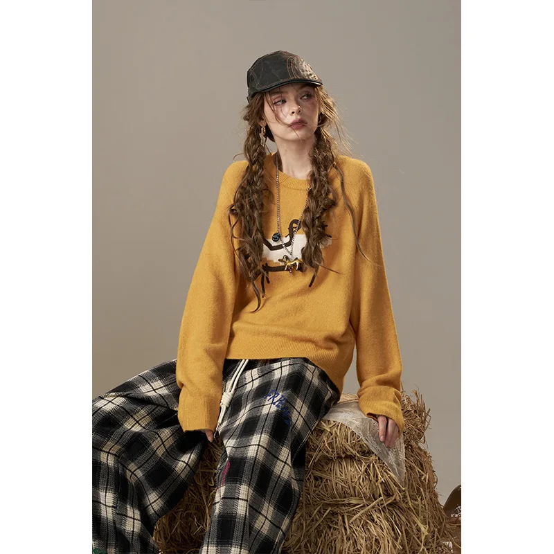 ELFSACK 2025 الشتاء الوافدين الجدد عارضة جولة الرقبة الكرتون التطريز فضفاضة تناسب سترة للمرأة