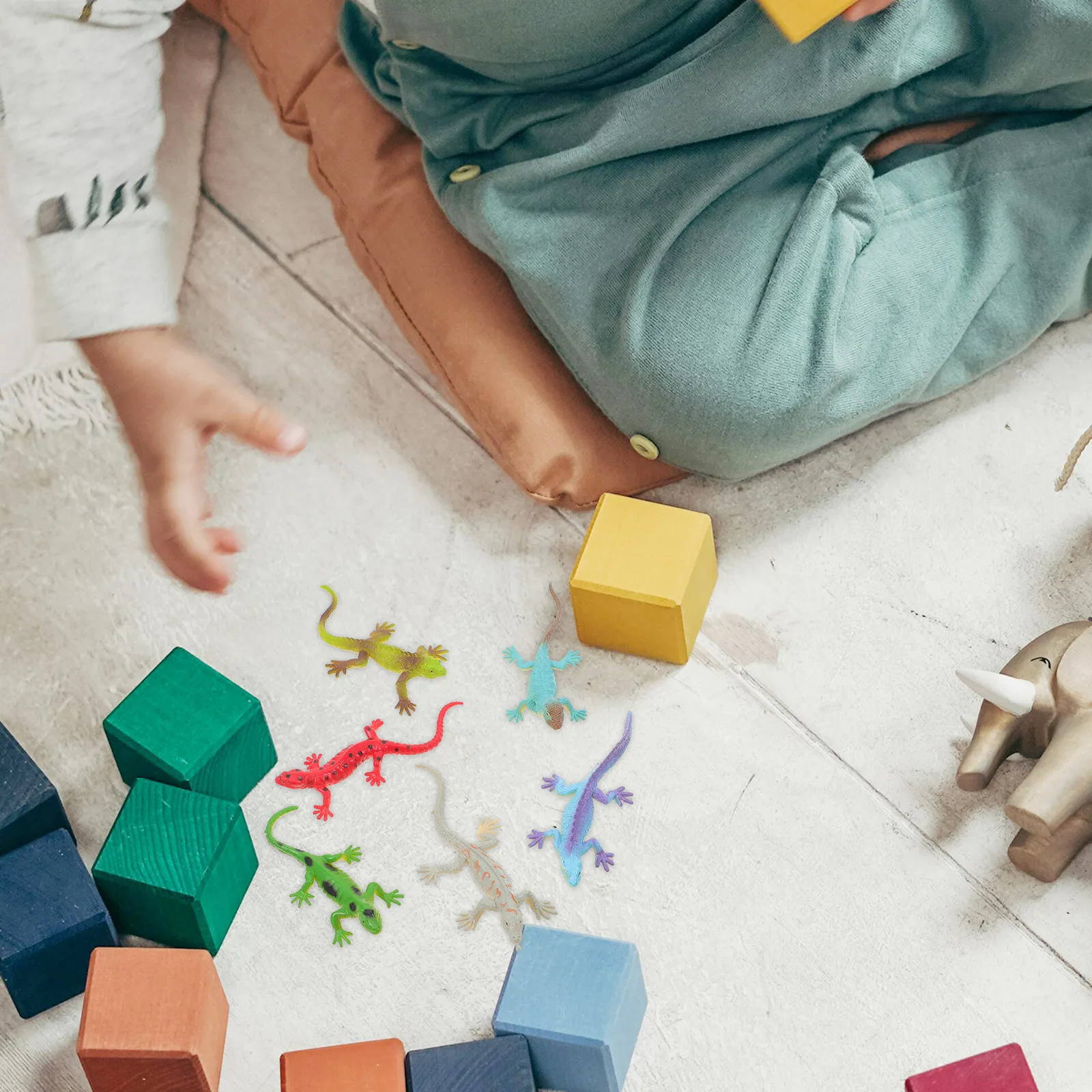 

6Pcs Realistic Simulation Lizard Fake Plastic Reptile Statue Educational Animal Figure Kids Room Yard Garden Decorative Ornament