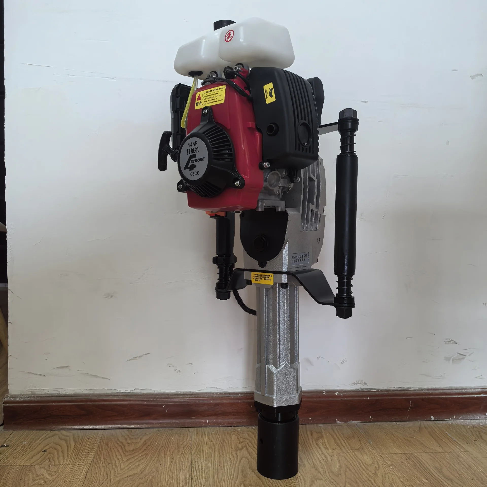 High-Power 2400W  Four-Stroke Handheld Pile Driver Portable Two-Stroke Flood Control Pile Planting Machine