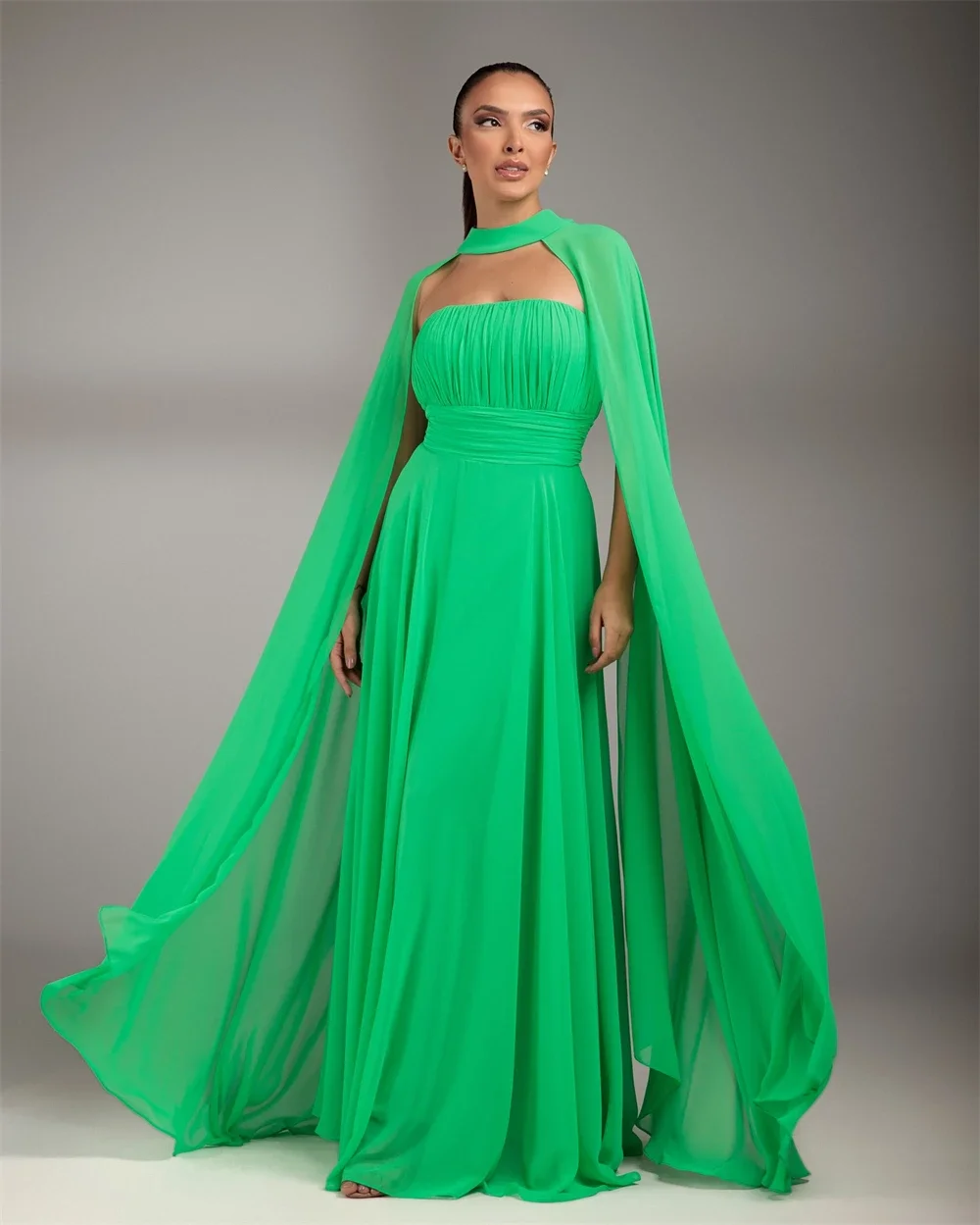 

Customized Green Multilayer Pleats A-Line With Shawl Prom Dress Strapless Vestidos De Noche Floor-Length Formal Evening Dress