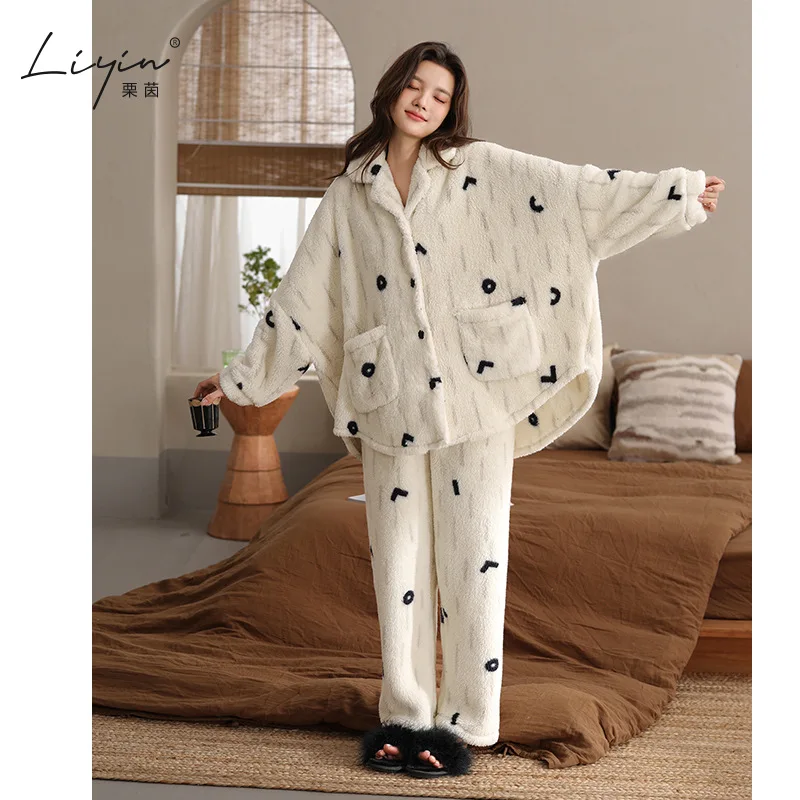 

Women's Pajama Set Girl Winter Homewear Coral Fleece Loungewear Set Women Cozy Warm Fluffy Sleepwear for Winter Home Wear