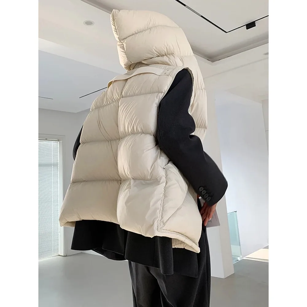 90% Ultra Light White Duck Down Women Vest Hooded Winter Thicken Bread Down Jacket Sleeveless Female Loose Gilet Outwear