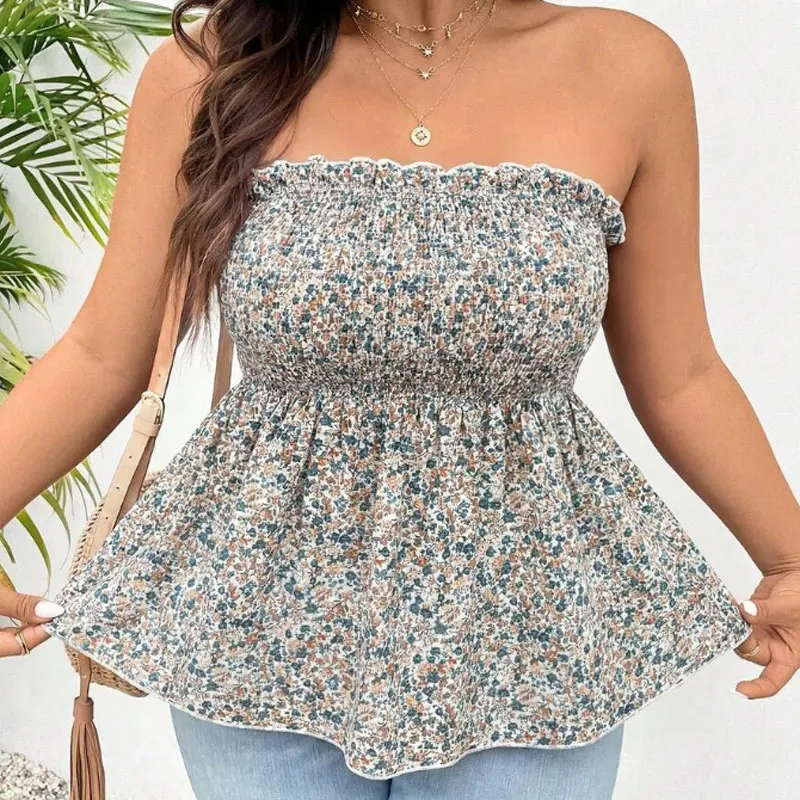 

Fashion Women's Plus Size French Style Floral Bandeau Top With Ruffle Trim, Strapless Casual Blouse For Summer Holiday