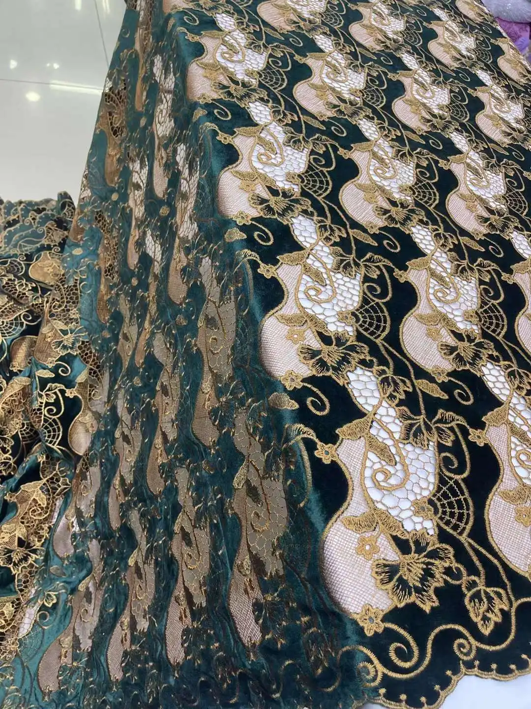 Factory Offers2024 Latest Delicate Best Quality Soft Embroidered Velvet lace fabric For Party Evening Dress U_Ge5898 U_GE5598