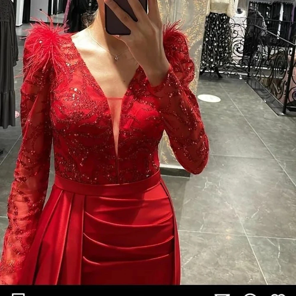 Gorgeous Burgundy Mermaid Formal Evening Dresses Feathers Sparkly Sequins Long Sleeves Women Prom Gowns With Train Wine Robe De