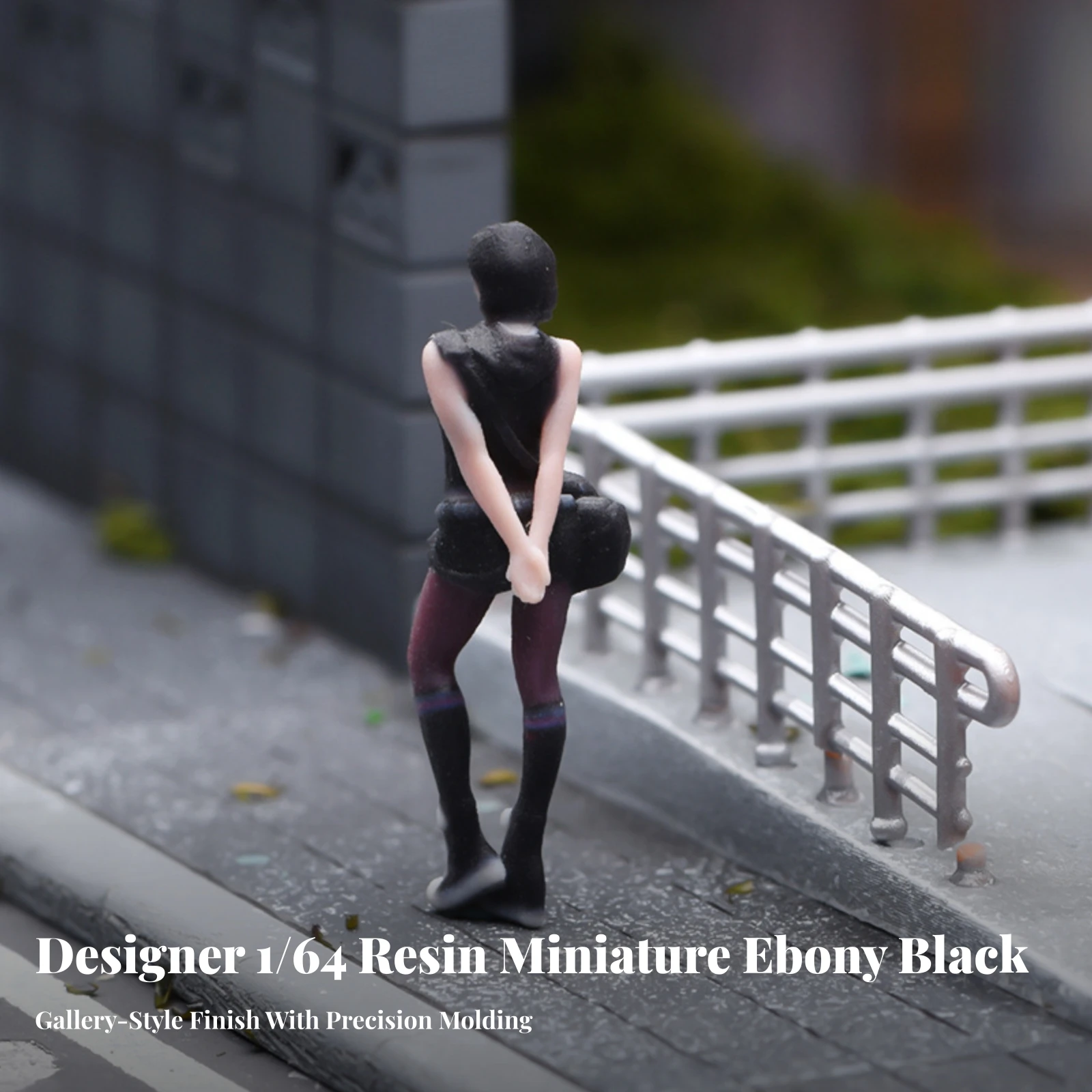 1/64 Scale Resin Woman Figurine Realistic 1/64 Scale Standing Female Figure Miniature Standing Woman Figurine Versatile