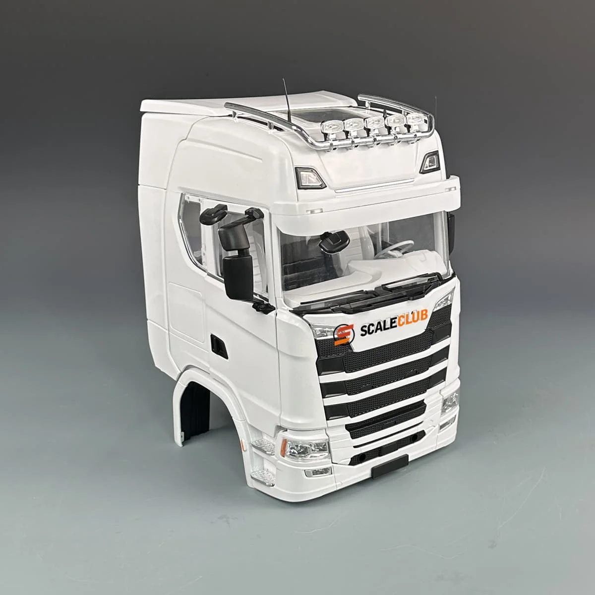 SCALECLUB 770S Cab Kit 1/14 RC Tractor Truck Trailer Cabin With Dashboard Open Door For Tamiya RC 1/14 Truck Parts Accessories