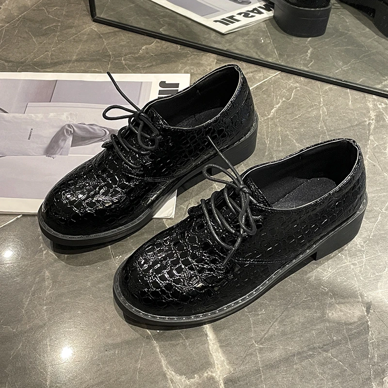 Leather British Leather Shoes Women\'s Soft Leather Deep Mouth Single Heel Spring and Winter Lacing Shoes Zapatos De Mujer