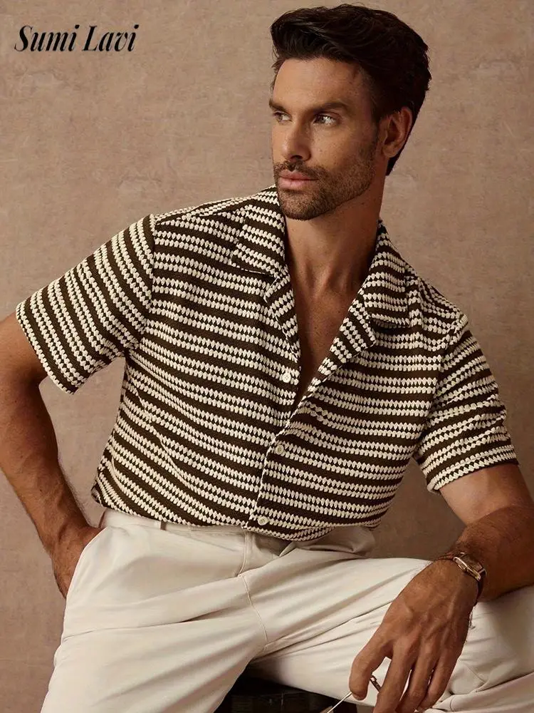

Vintage Turn-down Collar Button-up Shirt Mens Knitted Short Sleeve Slim Cardigans Men Spring Summer Casual Striped Knit Shirts