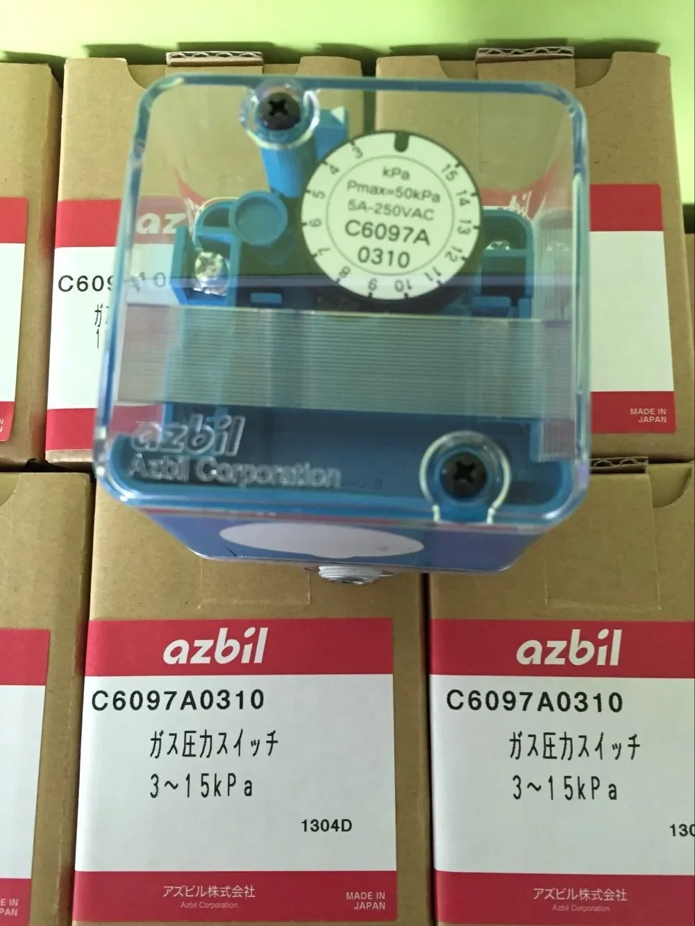 

New Original Pressure Switch C6097A0310