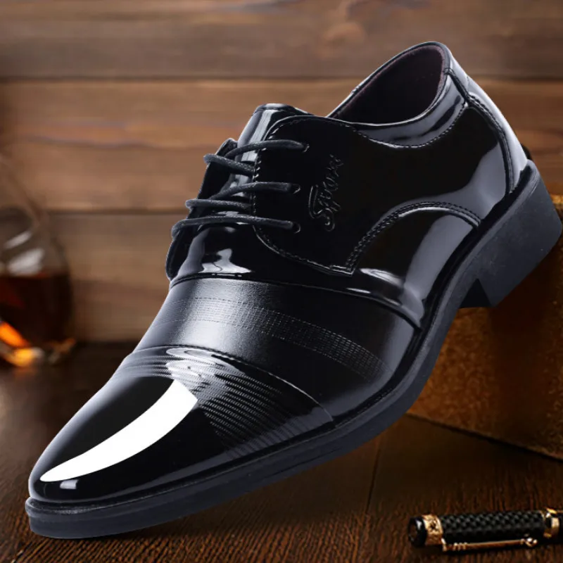 2023 Height Increasing Men Leather Business Shoes Patent Leather Trendy British Dress Suits Hidden Heeled Party Oxfords