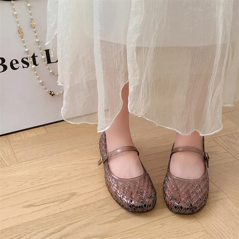 Harajuku Women Hollow Grid Jelly Shoes Retro Flat Sandals Closed Round Toe Breathable PVC Plastic Summer Daily Walking Shoes